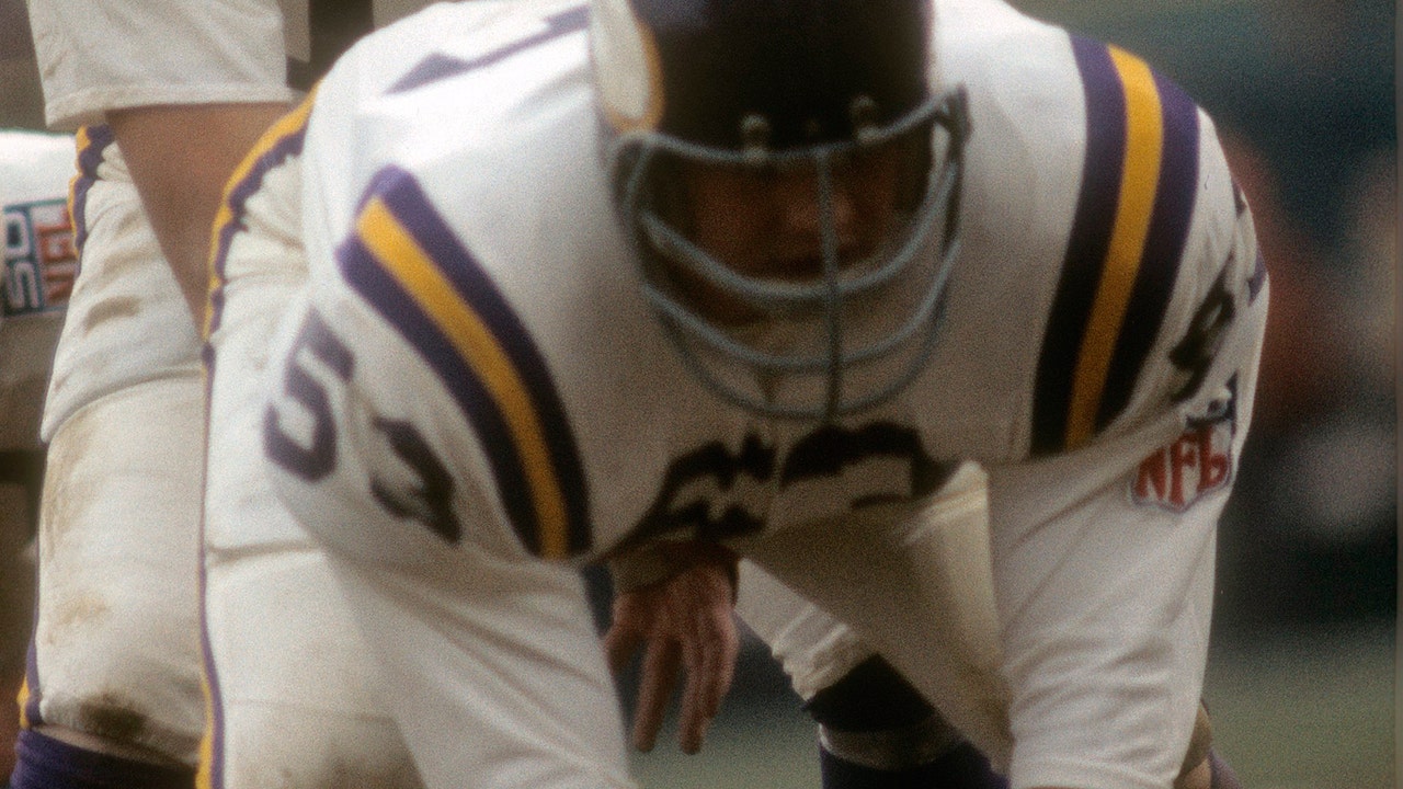Former Vikings center Tingelhoff voted into Hall of Fame